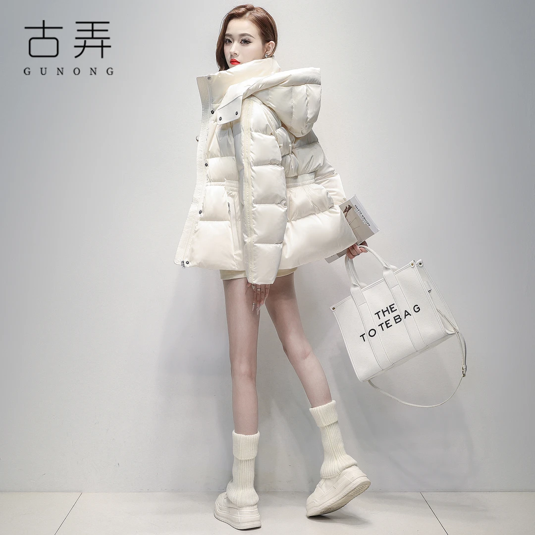 潮牌时尚截短收腰羽绒服女2025冬季新款防寒可拆卸帽保暖鸭绒外套