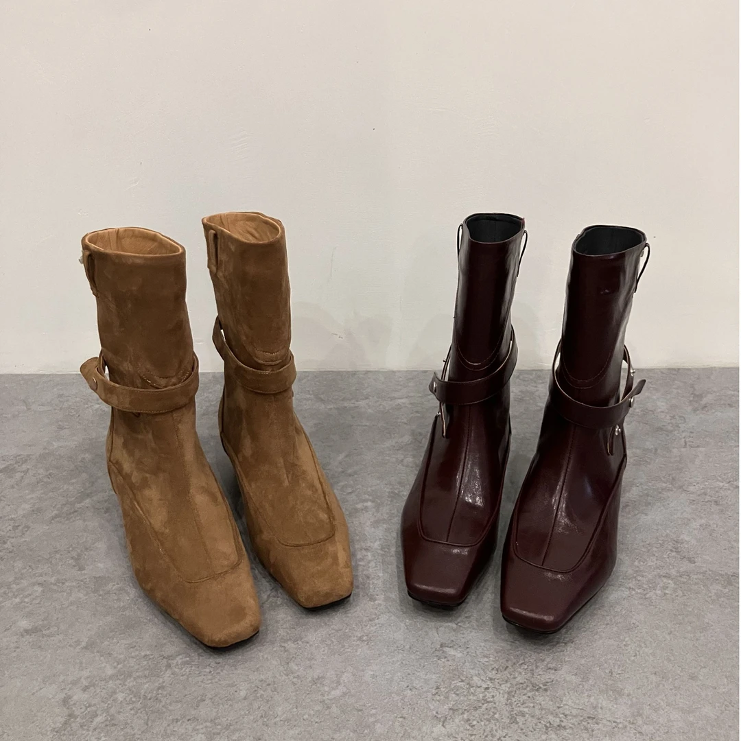 法式小众复古方头交叉带金属扣设计时尚百搭气质短靴秋冬靴子