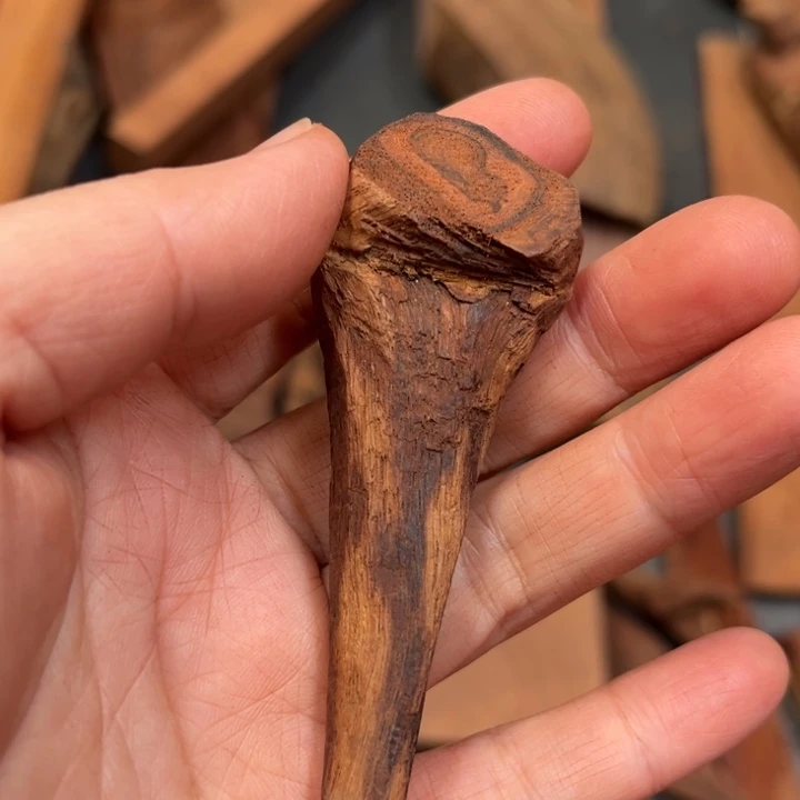 一***己黄花梨降香黄檀木料1块