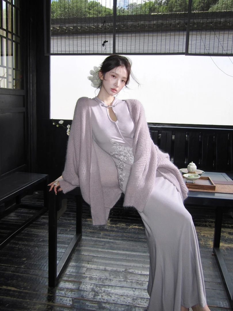 【瓷生花】新中式盘扣修身旗袍连衣裙+软糯针织开衫温婉大小姐套装