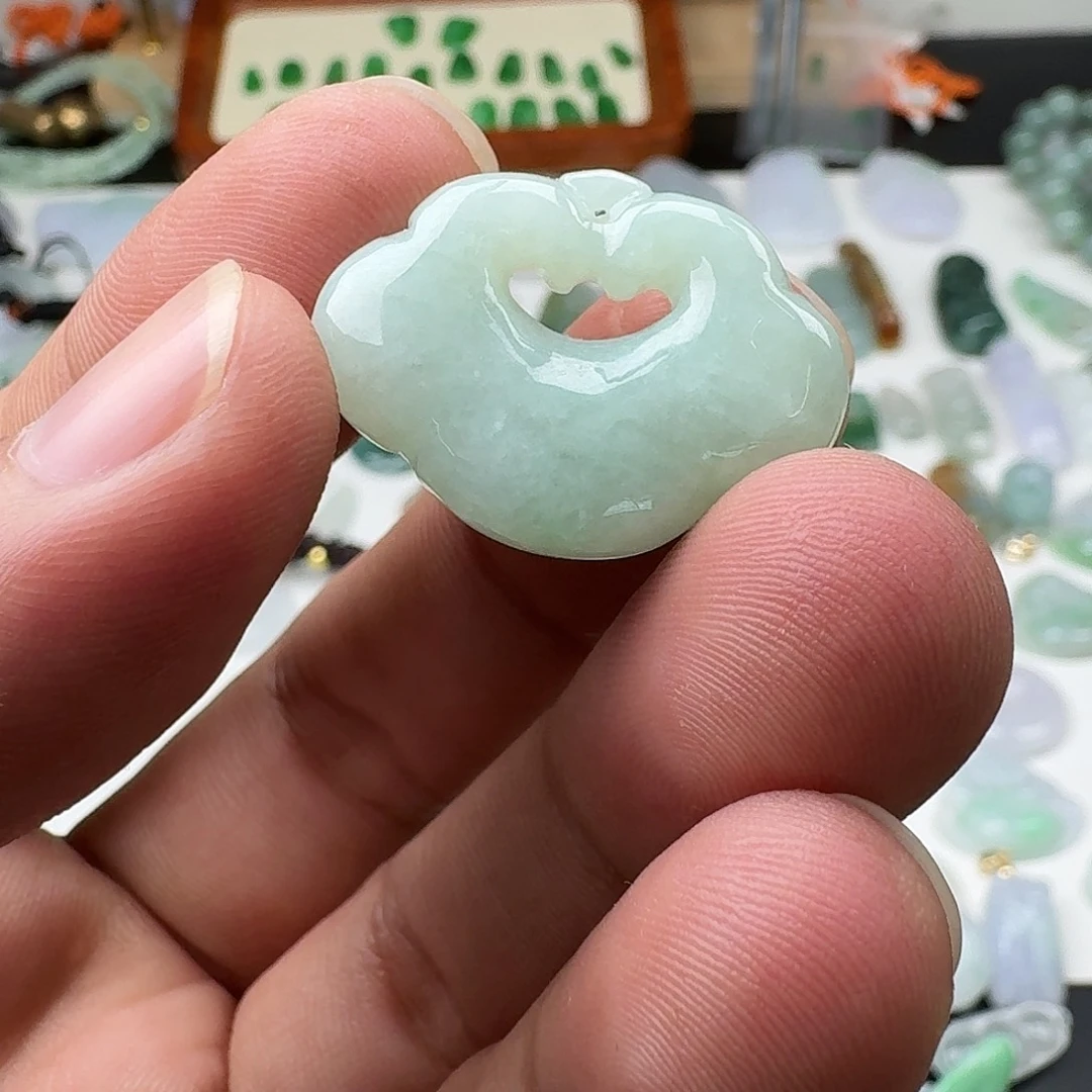 颈饰未镶嵌翡翠23