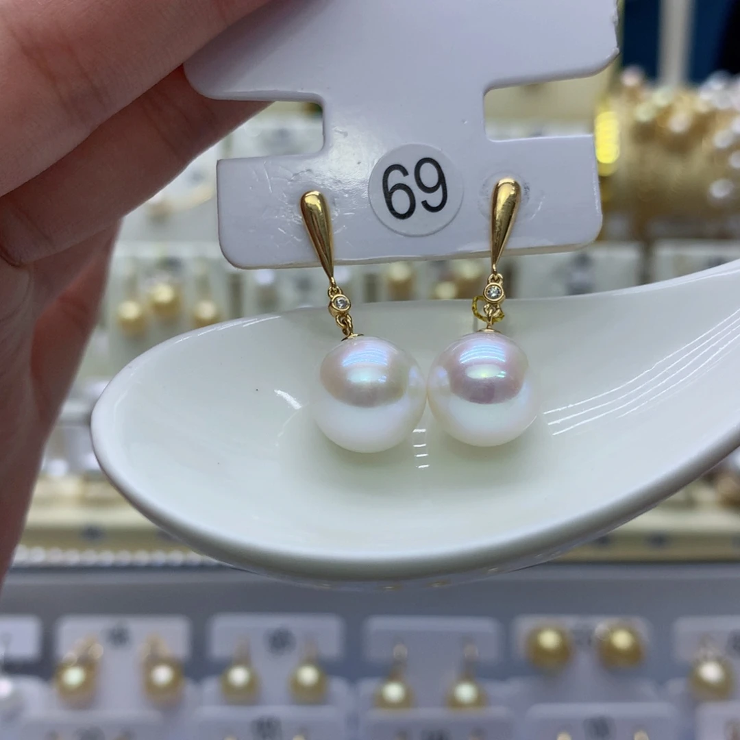 18K金镶嵌耳饰淡水珍珠