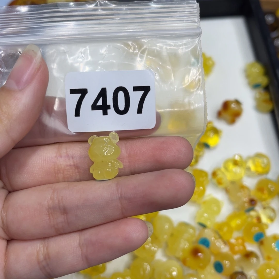 琥珀珠宝奇石未镶嵌