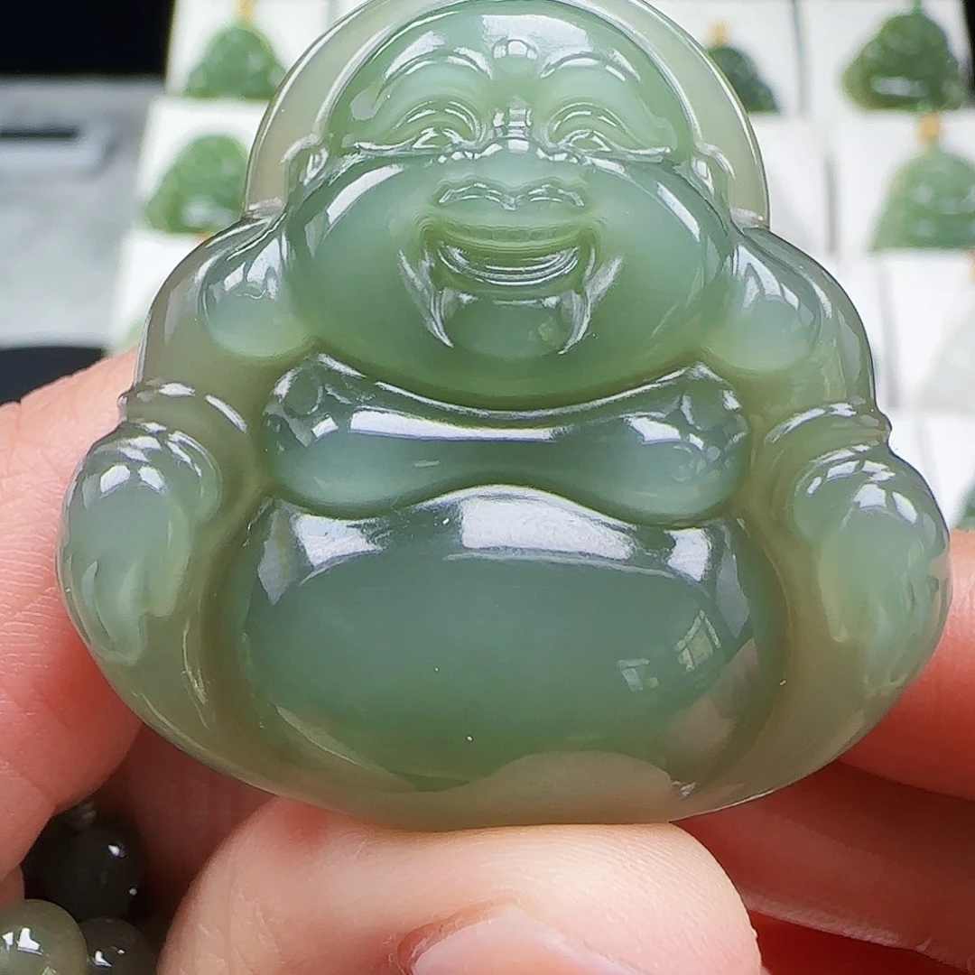 和田玉未镶嵌吊坠(赠链)