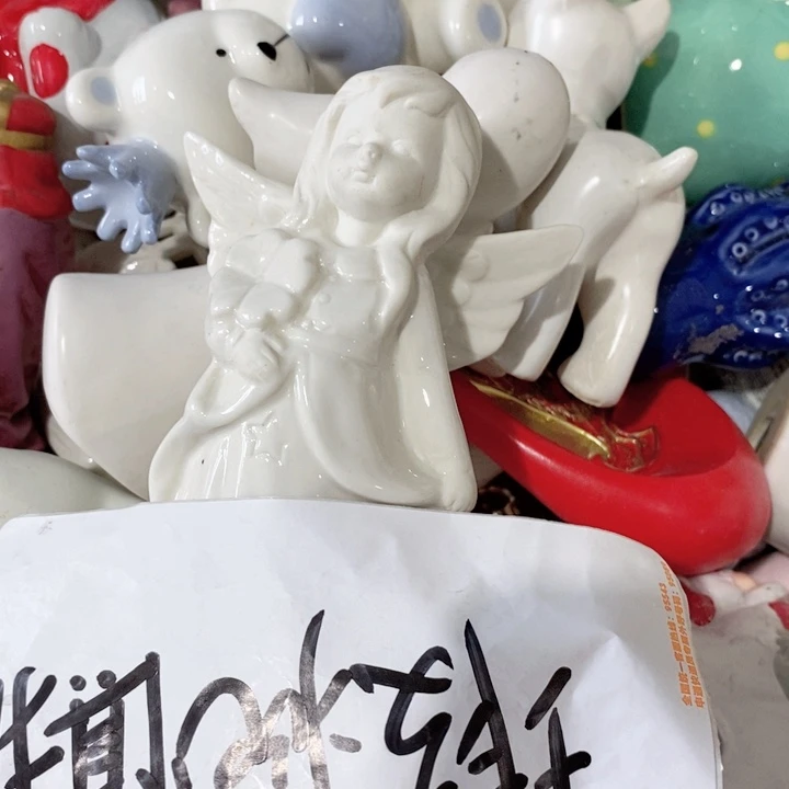 摆件陶瓷树脂材料