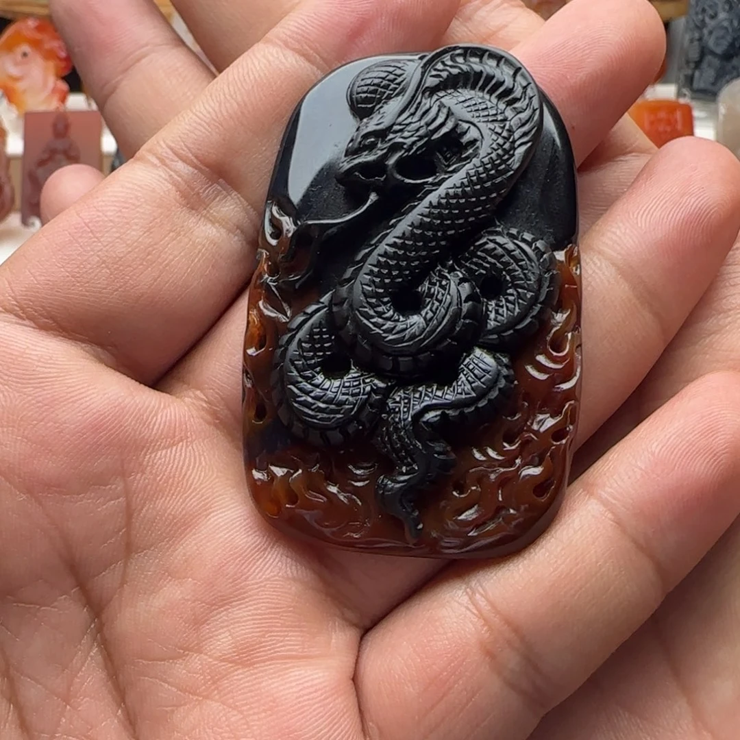 小***瑶玛瑙/玉髓未镶嵌颈饰