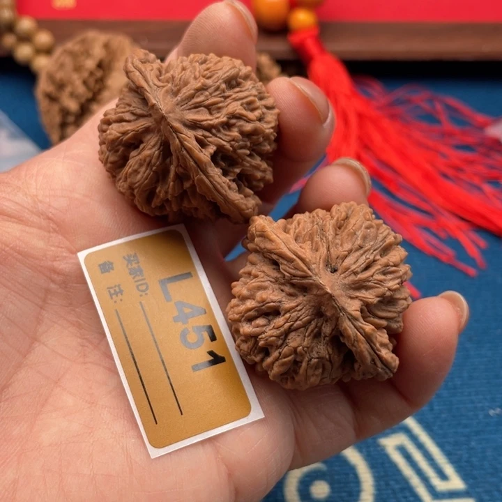 文玩核桃吊坠篓子