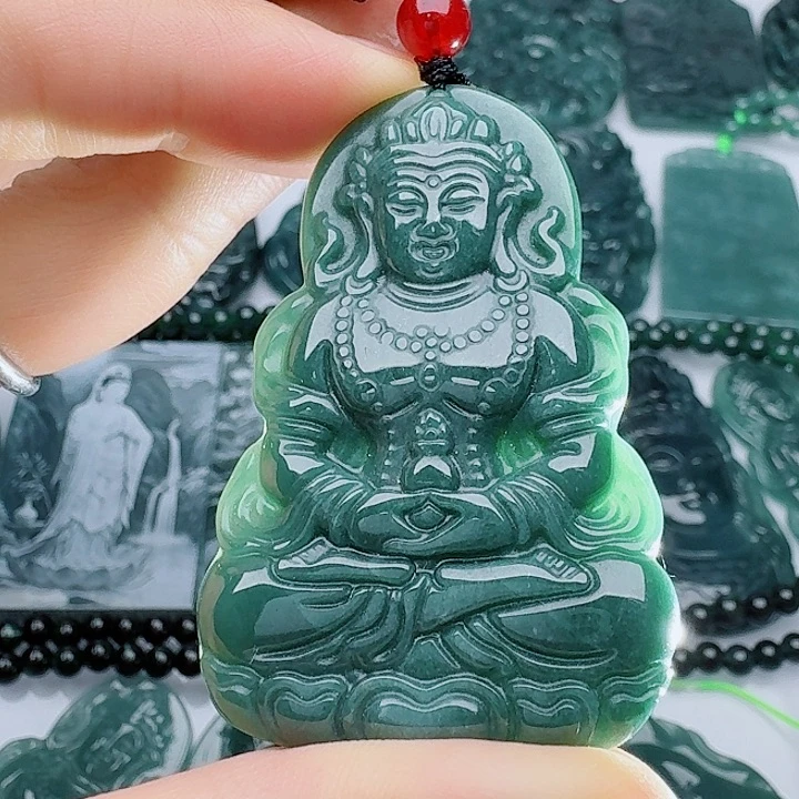 翡翠未镶嵌颈饰天然的A货翡翠多样性发其一