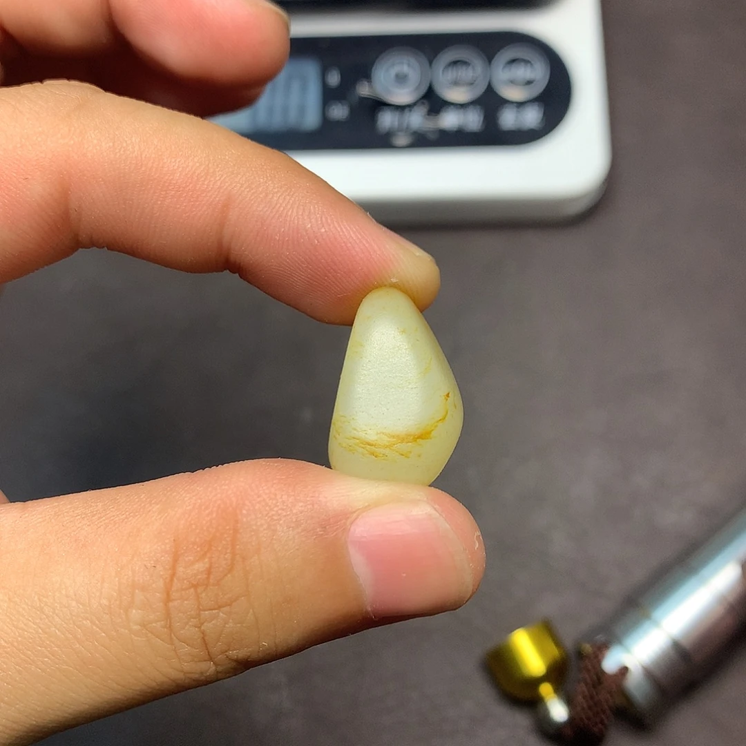 和田玉（糖玉）未镶嵌挂件