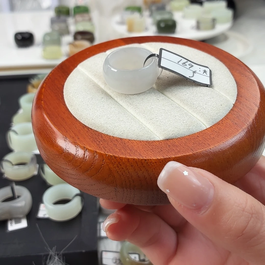 和田玉未镶嵌戒指Q54冰紫轮胎内径17.5