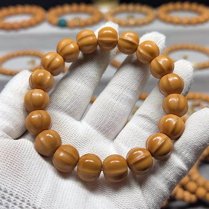 猴头核桃手串13.5四花鲨鱼