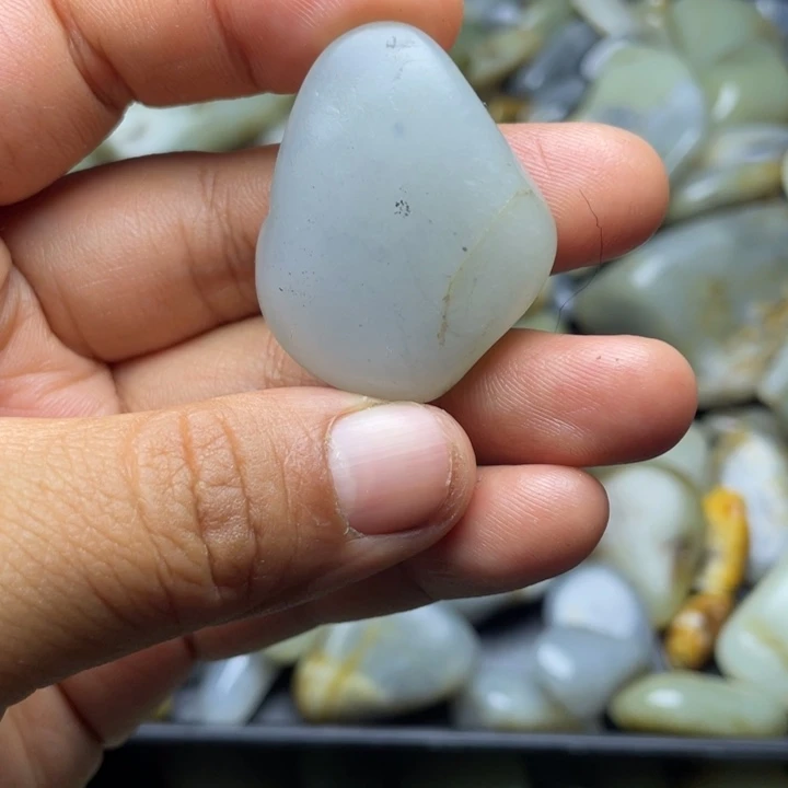 未镶嵌和田玉珠宝半成品