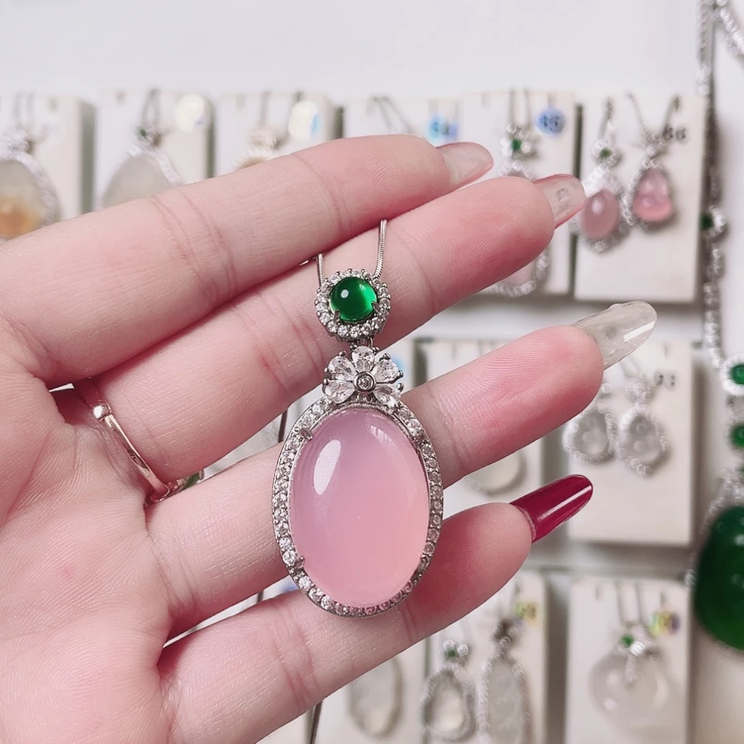 玛瑙/玉髓未镶嵌颈饰