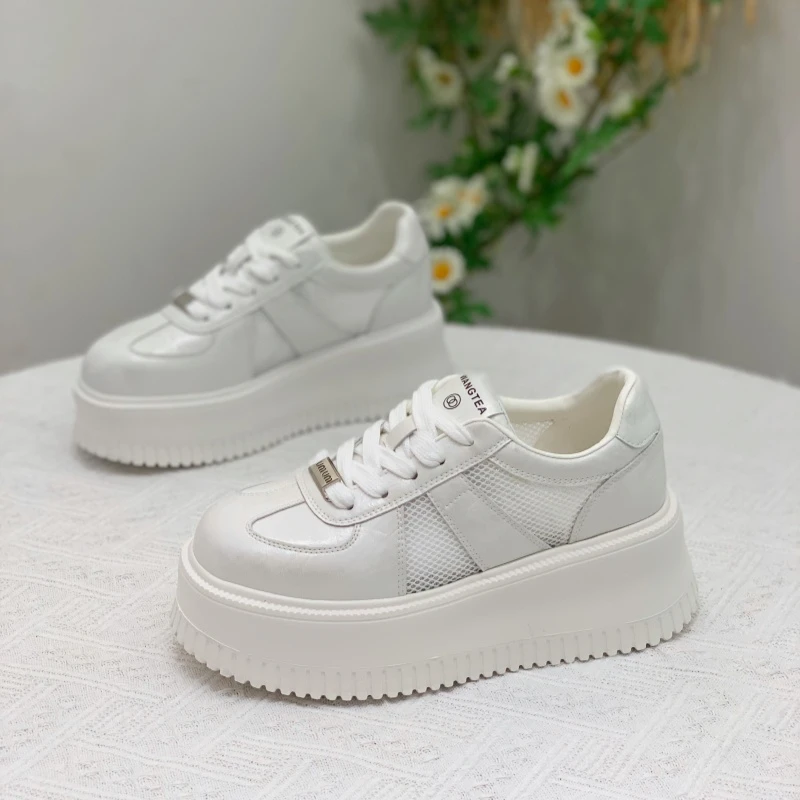 欧洲站小个子6cm透气板鞋女2025新款休闲百搭松糕网面增高小白鞋