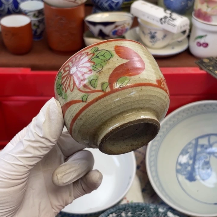 他家瓷器真美…开播了