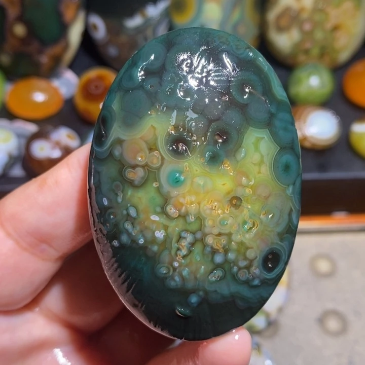 玛瑙/玉髓未镶嵌珠宝半成品