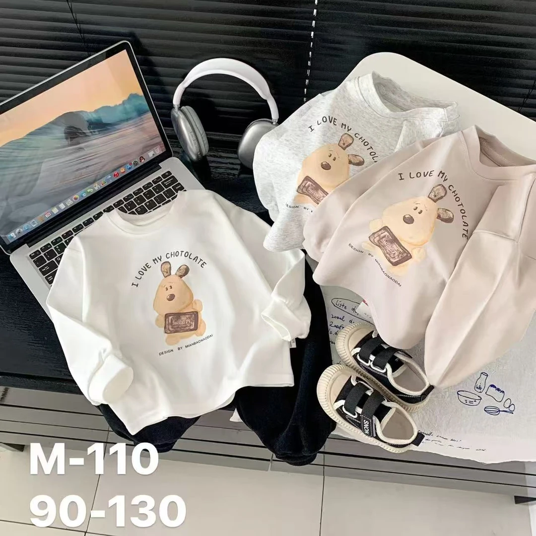 M-110卡通圆领打底衫（卡其）