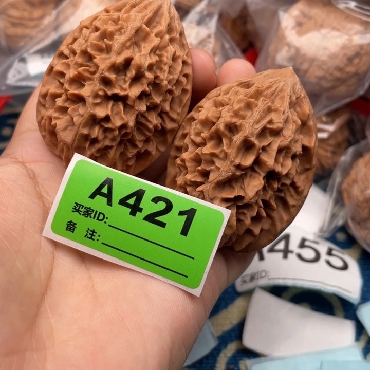 文玩核桃把件核桃