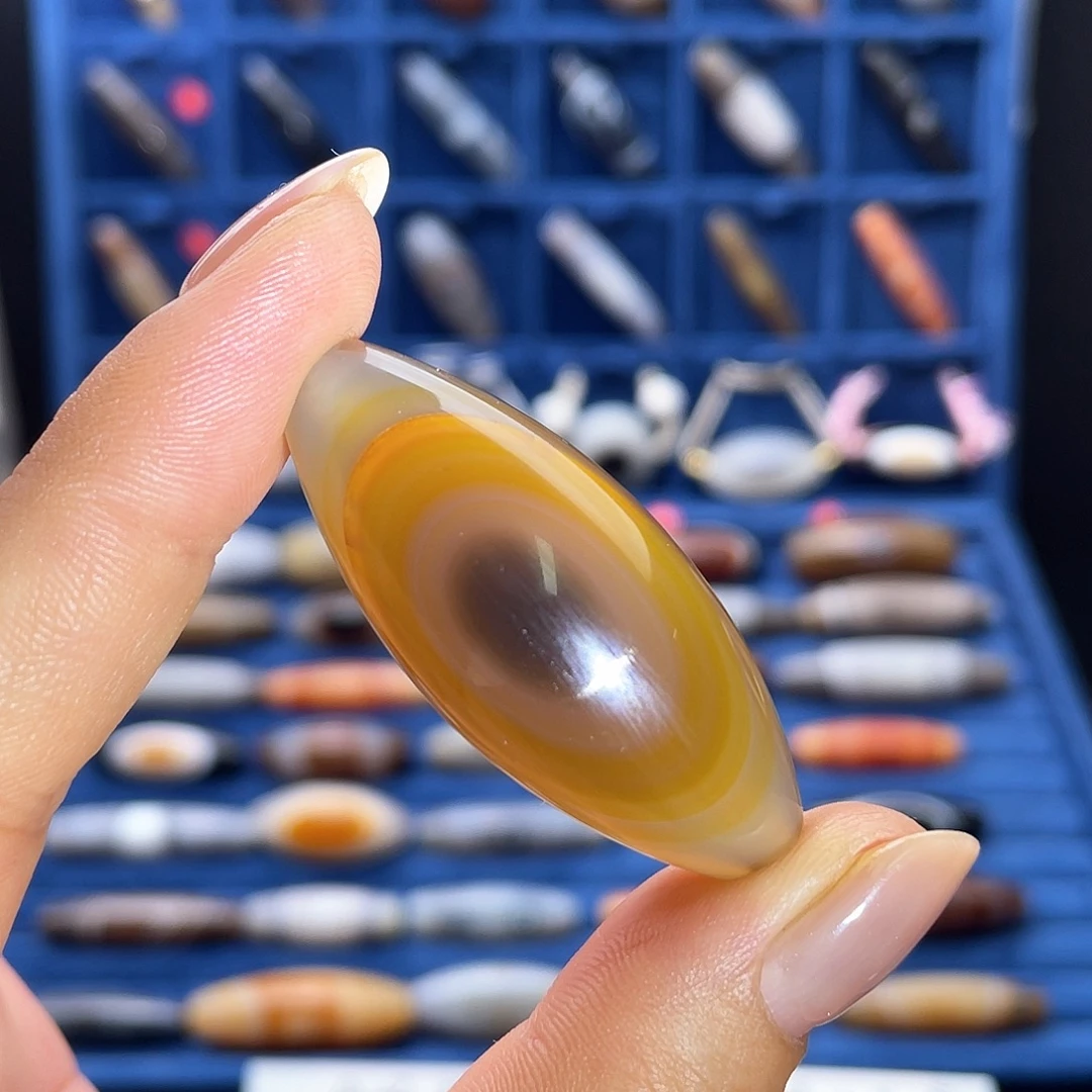 玛瑙/玉髓未镶嵌珠宝半成品