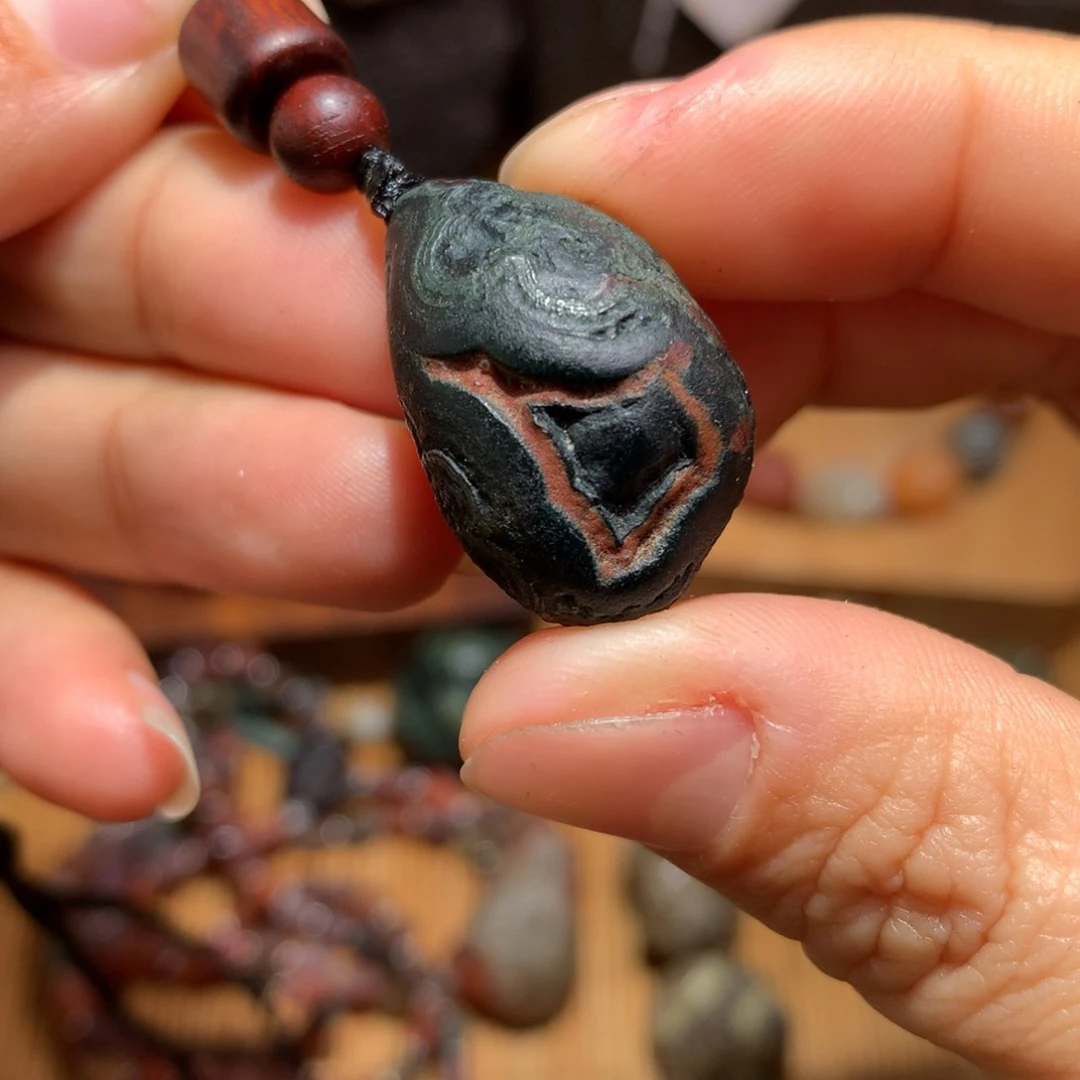 未镶嵌玛瑙/玉髓珠宝半成品