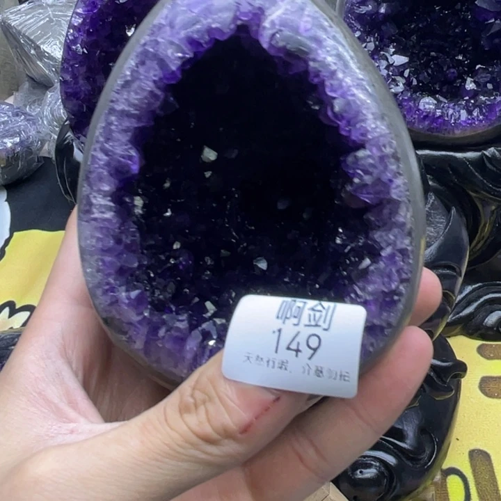 未镶嵌水晶大型摆件（非配饰）久*。