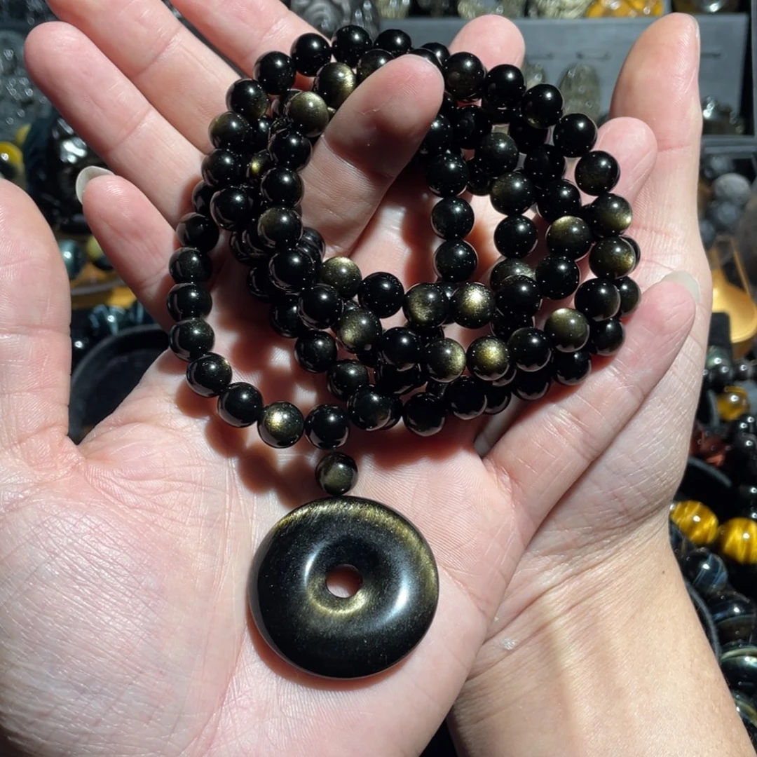 黑曜岩颈饰未镶嵌浮***画