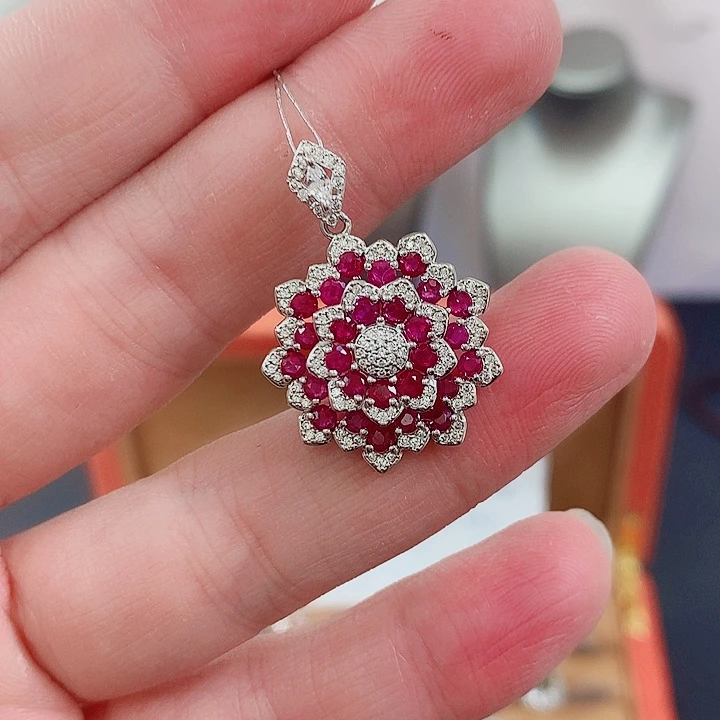 红宝石吊坠银S925镶嵌