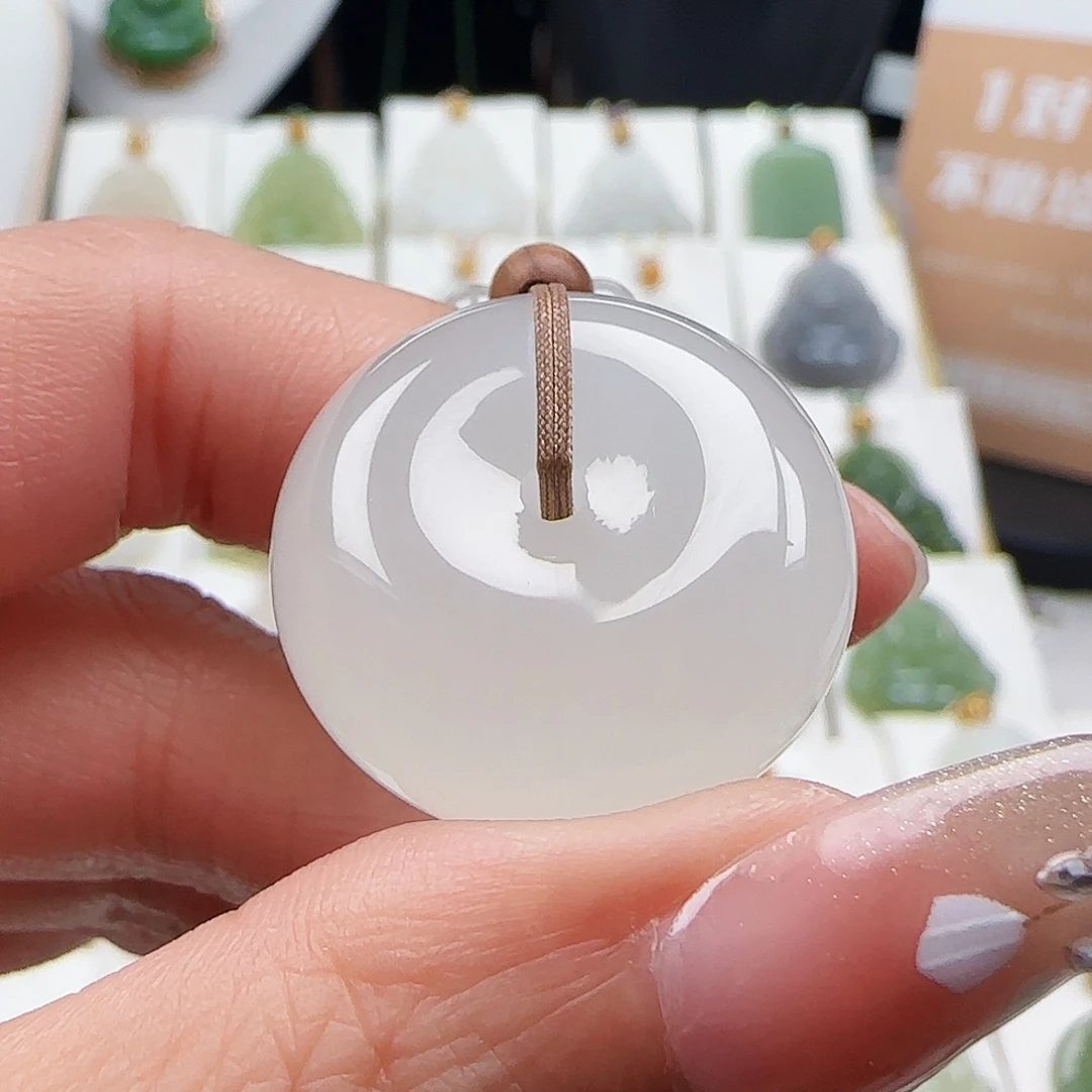 和田玉未镶嵌颈饰25