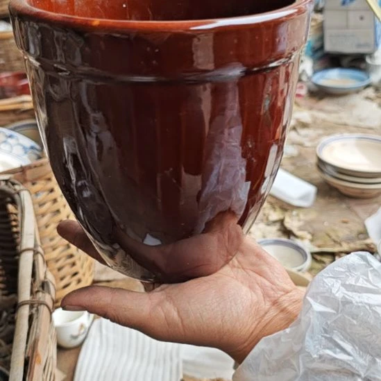 库存微瑕缸一个包邮