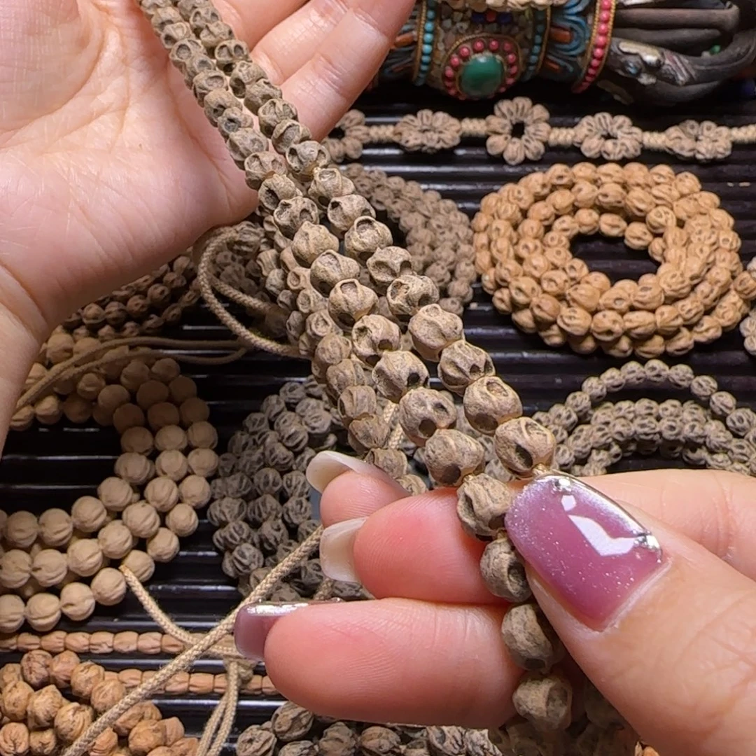 浅***安柏香籽/百香籽吊坠