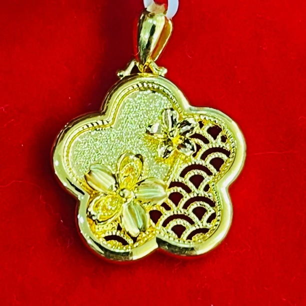 【夏夏专享】足金999饰品 五花吊坠 JP 1.55