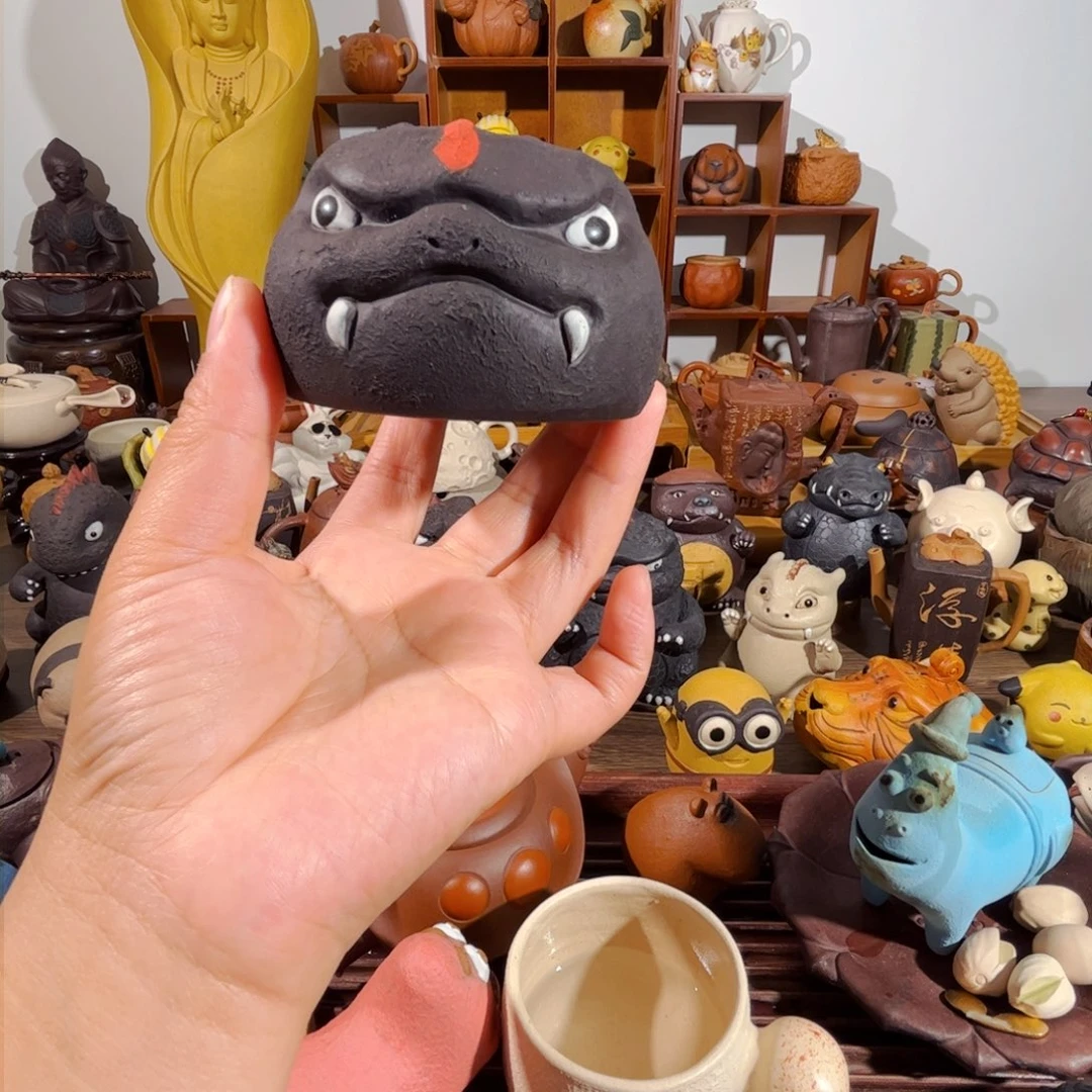 紫砂茶壶看****斤纯手工制作过程非常