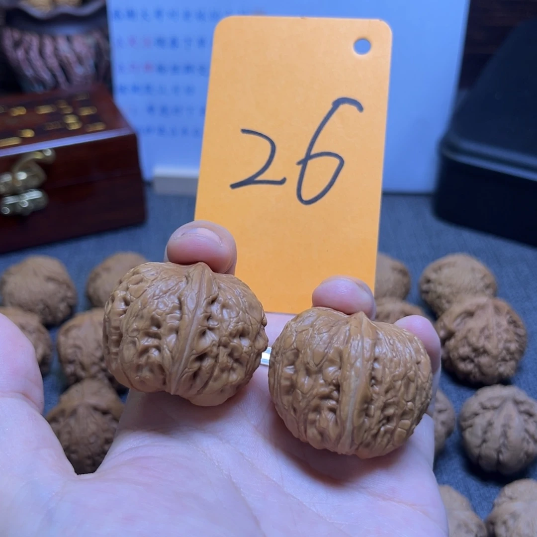 吊坠文玩核桃33元宝26