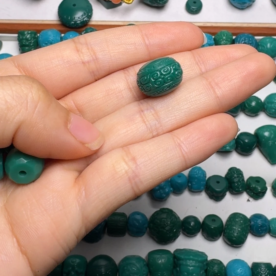 琉璃颈饰前****_科技松配饰