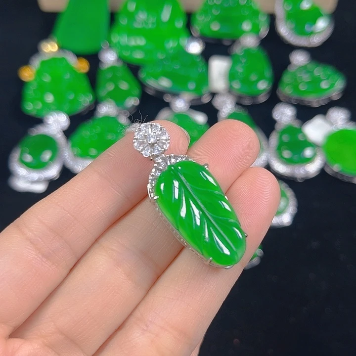 翡翠银S925镶嵌吊坠(不含链)