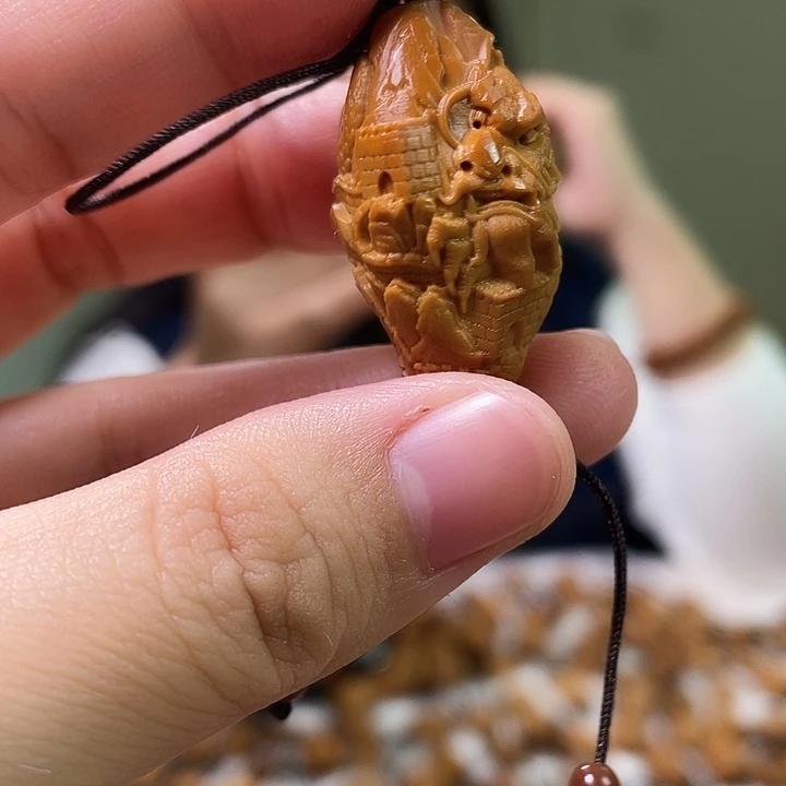 橄榄核吊坠橄榄核