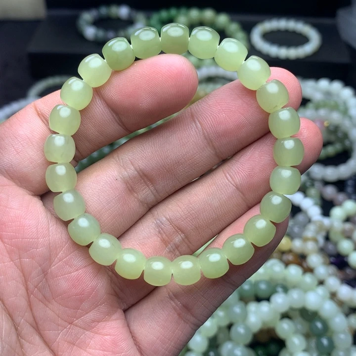 和田玉未镶嵌手串