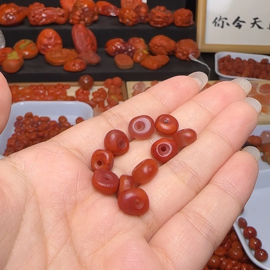 *****南红玛瑙未镶嵌颈饰