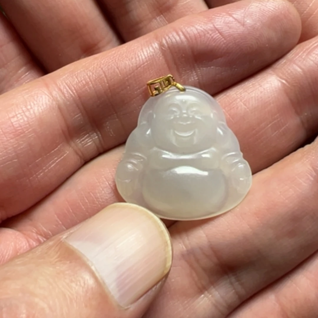 【闪购商品】颈饰18K金镶嵌和田玉