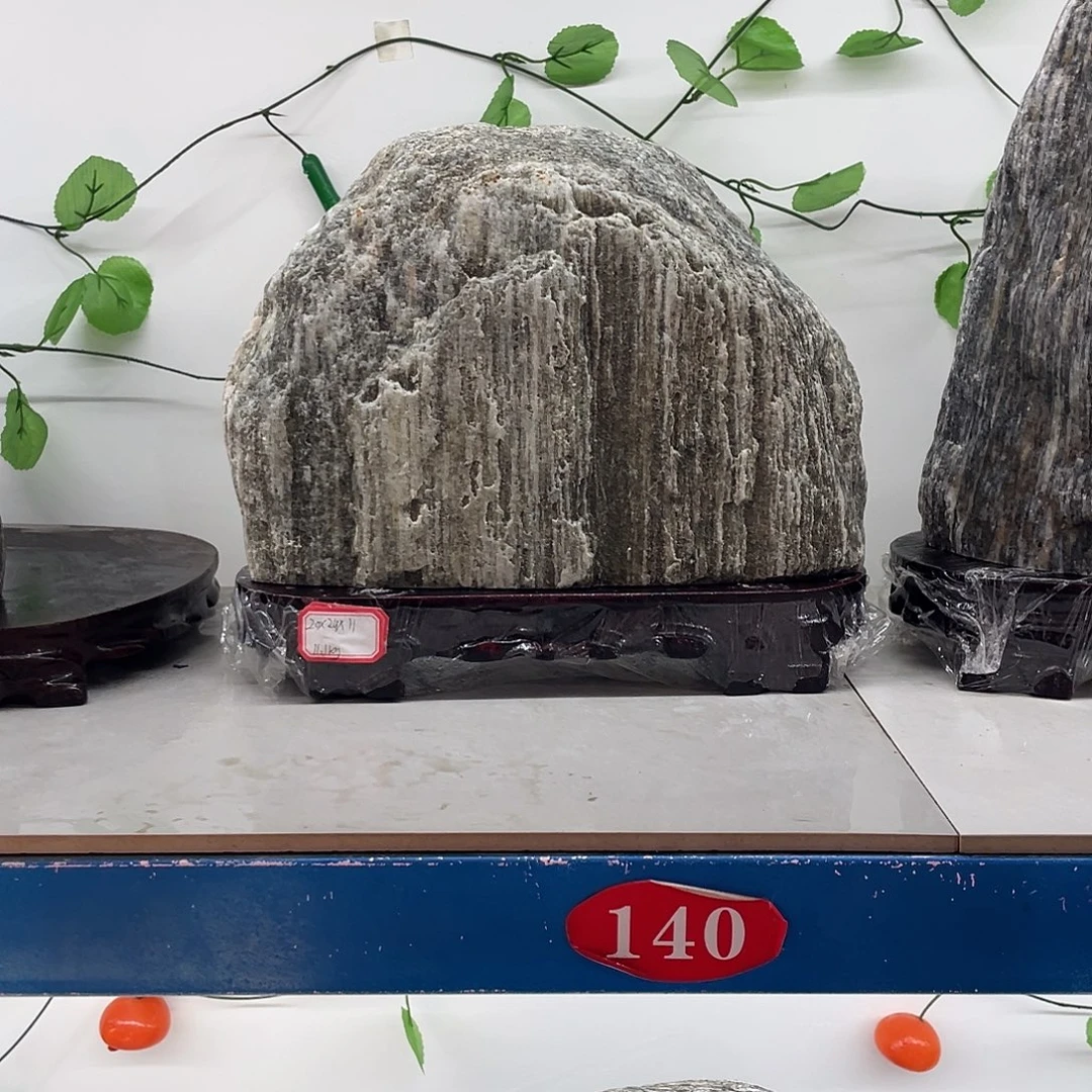 宁***杰石材靠山石平安石摆件