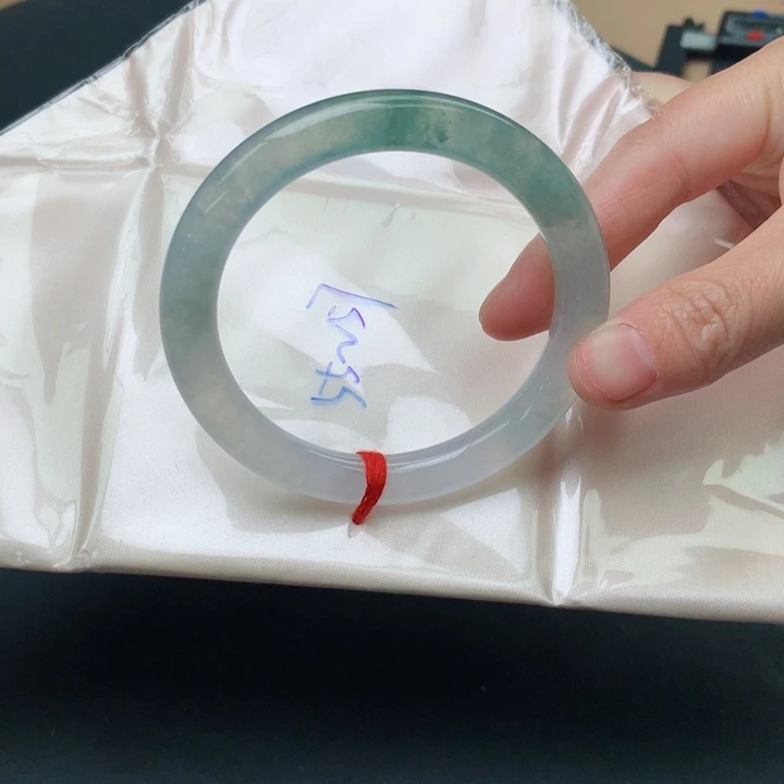 未镶嵌手镯翡翠翡翠