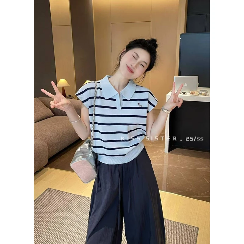 （6-8运贴）韩版减龄polo领腊肠小狗刺绣针织衫飞飞袖宽松休闲小