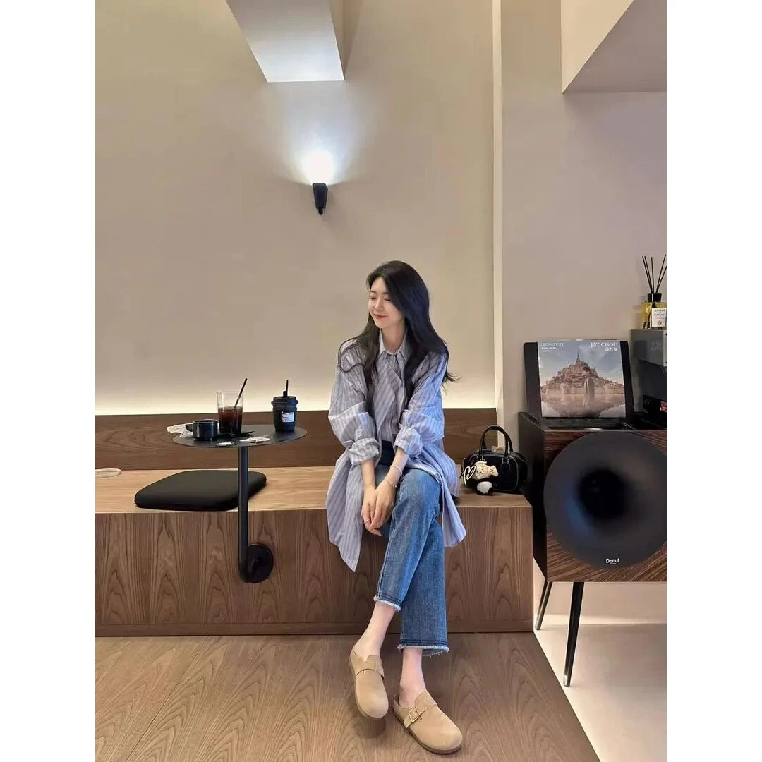 2025春夏新款不对称设计感门襟条纹衬衫宽松气质上衣女百搭牛仔裤