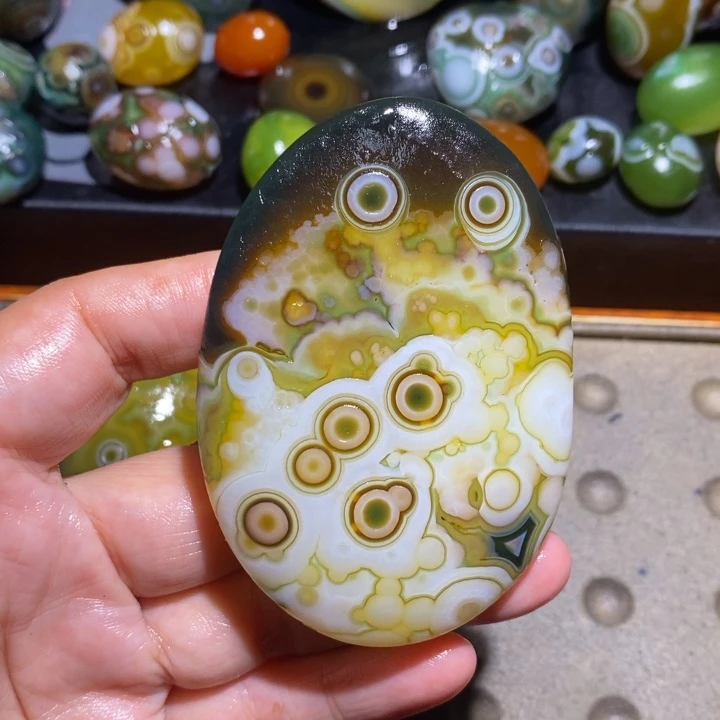 玛瑙/玉髓未镶嵌珠宝半成品