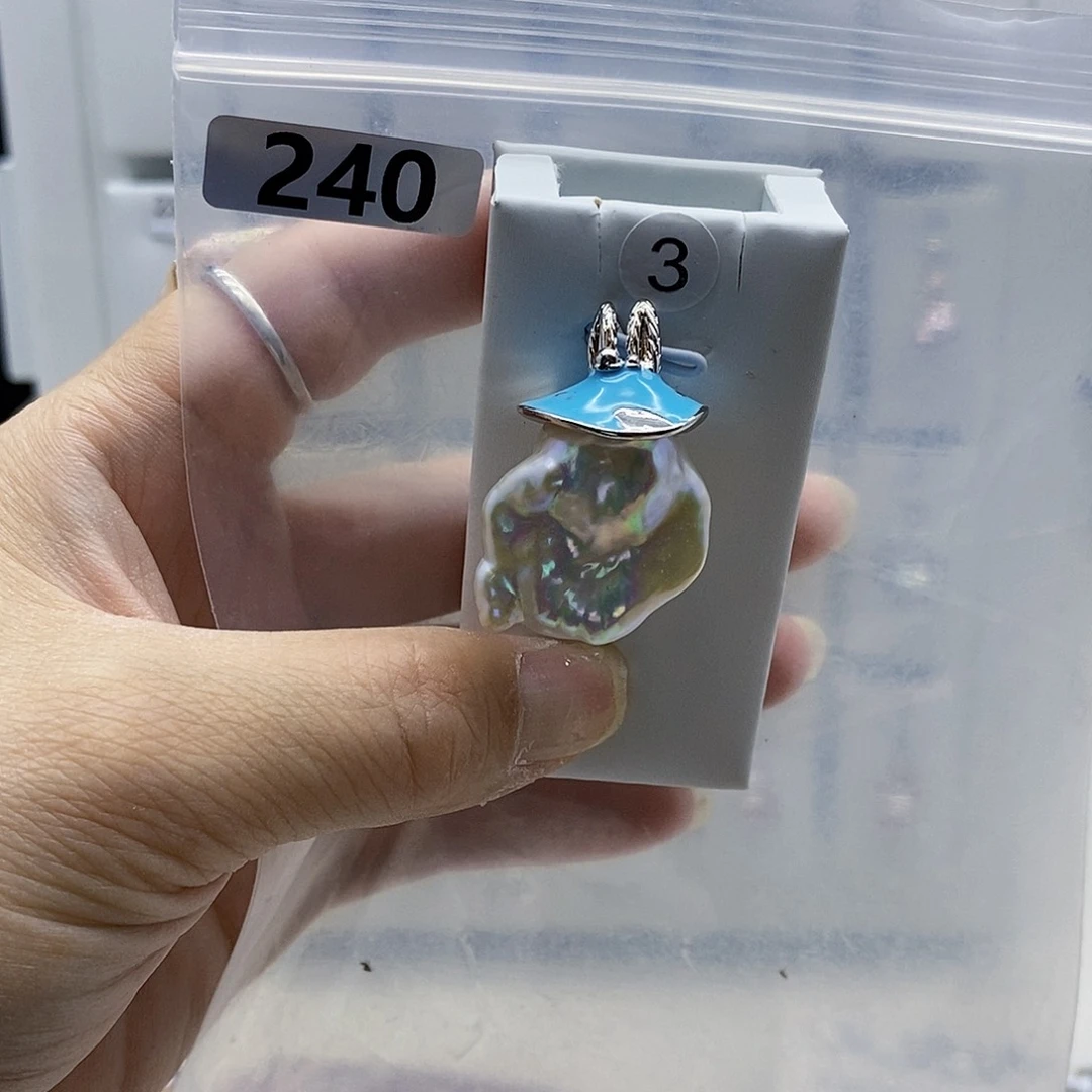 颈饰合金淡水珍珠