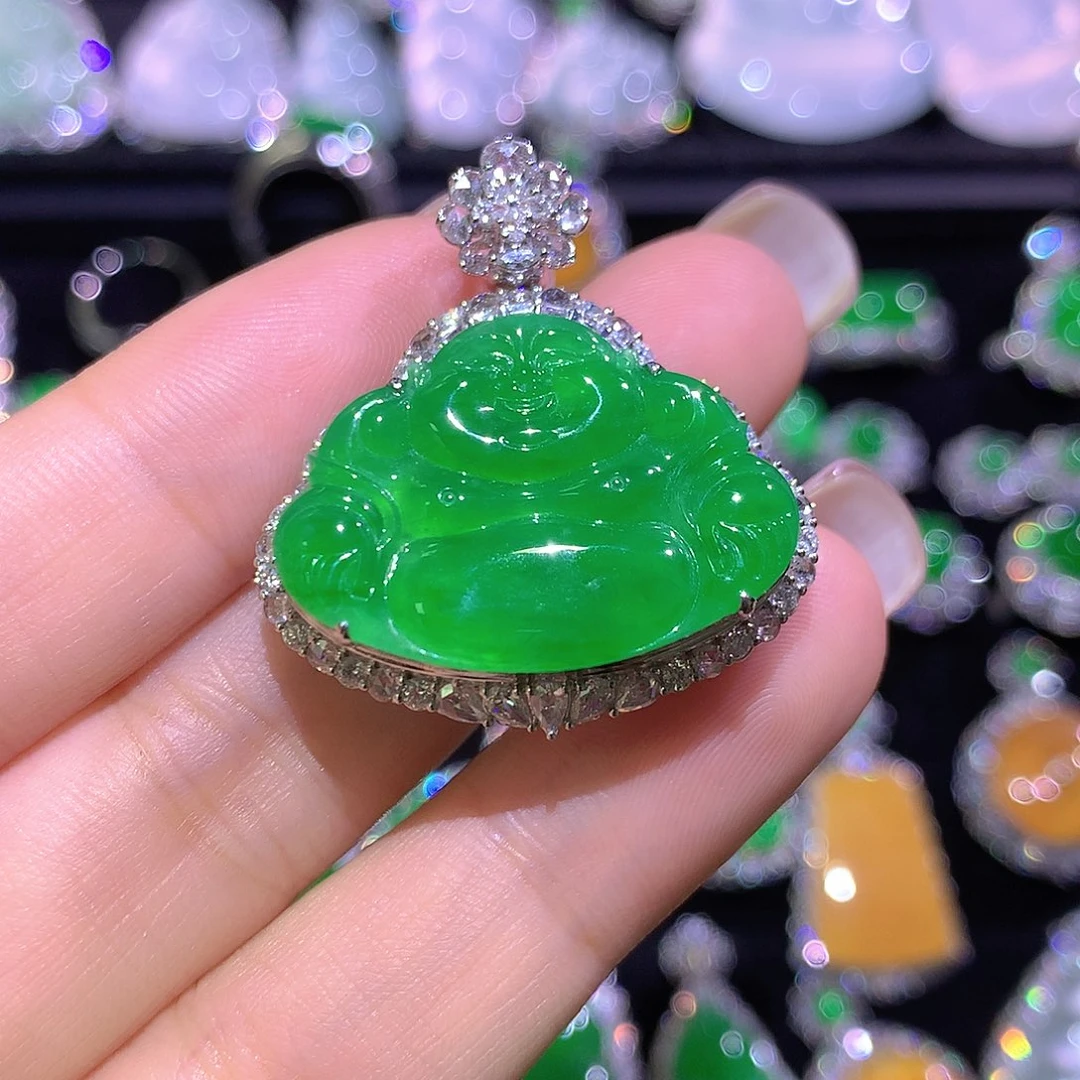 翡翠18K金镶嵌颈饰高冰满绿弥勒佛