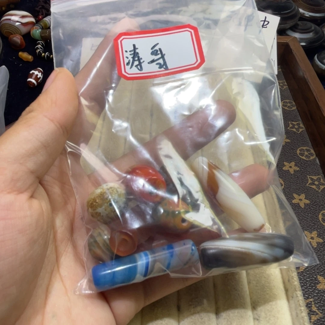涛***哥玛瑙/玉髓未镶嵌珠宝半成品