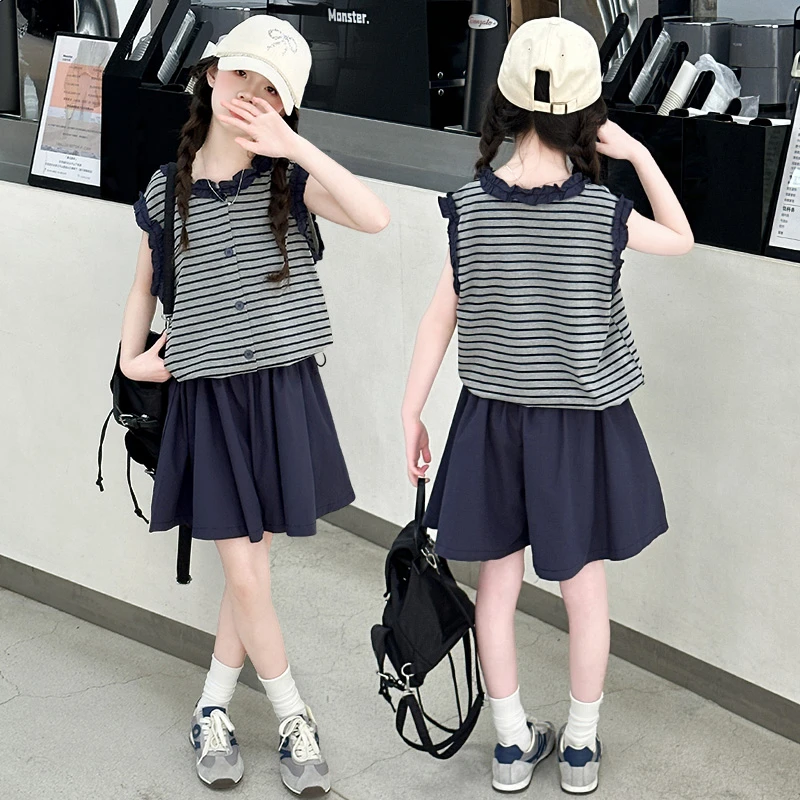 女童夏装套装2025新款洋气儿童条纹马甲背心中大童短款裙裤两件套