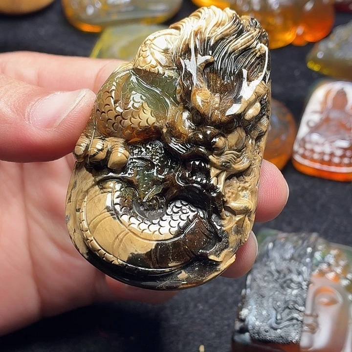 琥珀未镶嵌裸石88