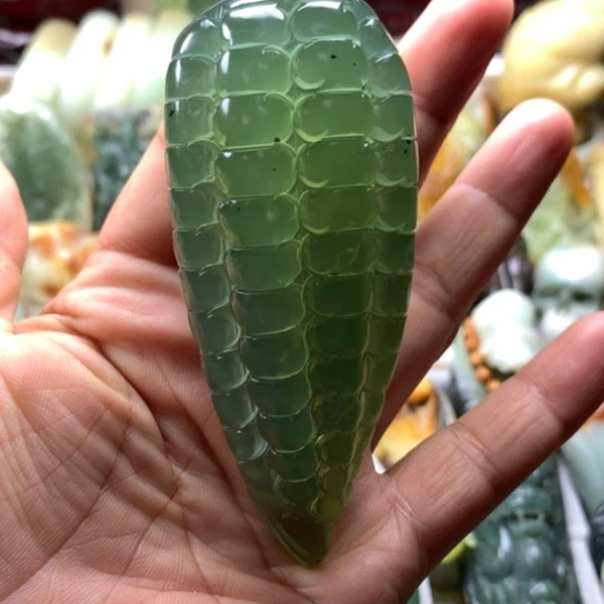 蛇纹石玉未镶嵌岫玉手把件